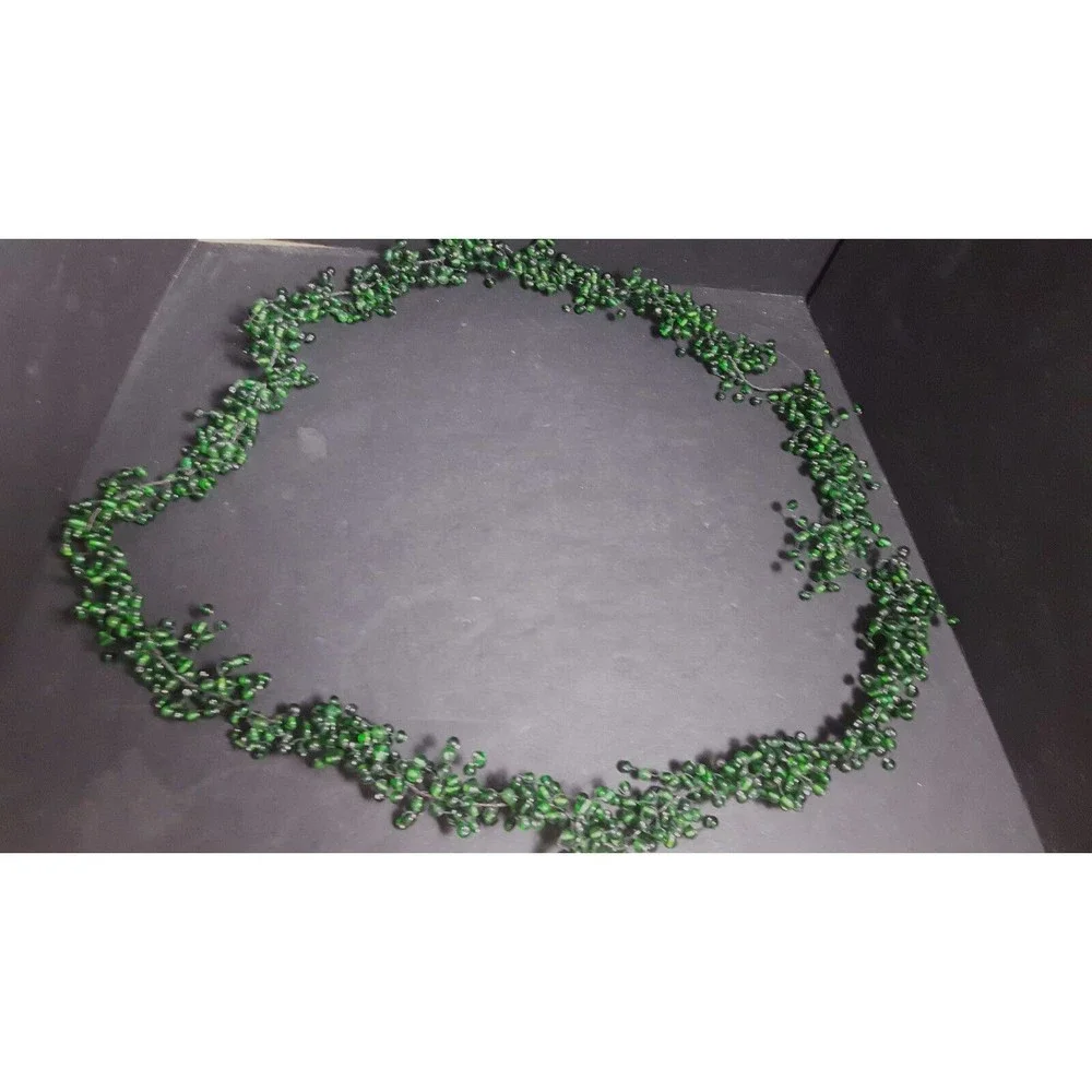 pottery barn green pepperberry garland 5ft